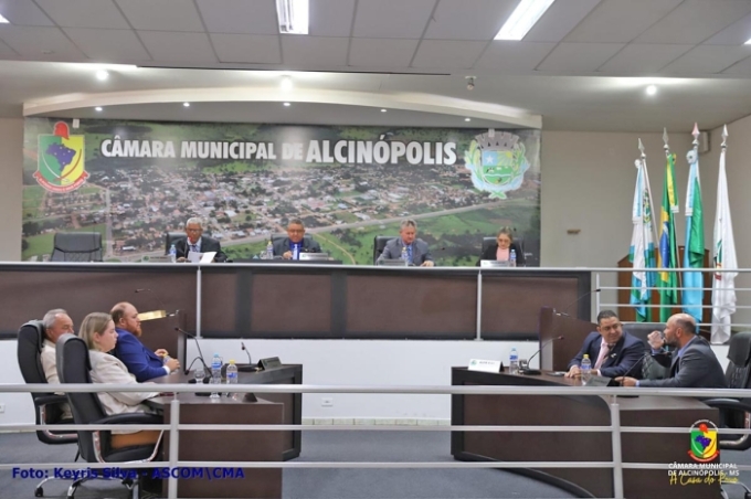 Câmara de Alcinópolis apresenta indicações e aprova projeto durante Sessão Ordinária