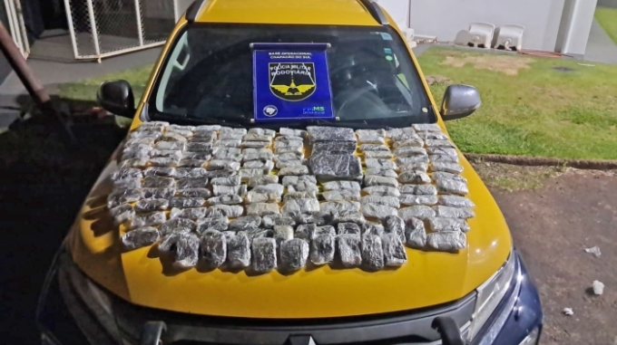 Droga avaliada em R$ 1,148 milhão foi apreendida pela Polícia Militar Rodoviária de Chapadão do Sul