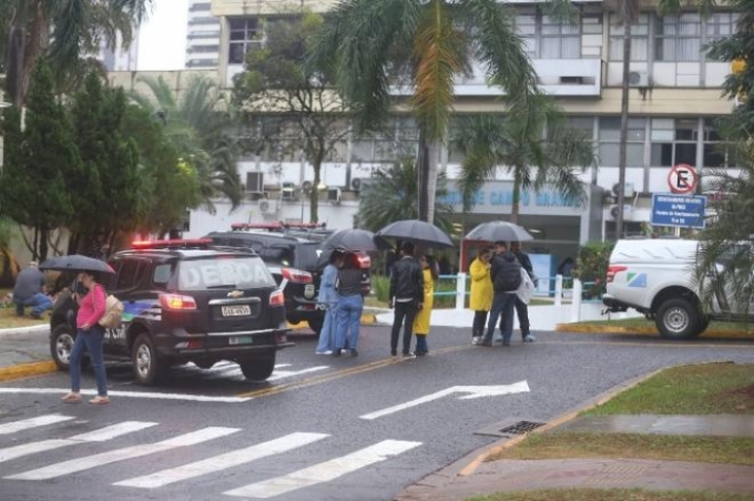 Polícia Civil cumpre mandados na Prefeitura em inquérito que investiga Marquinhos Trad