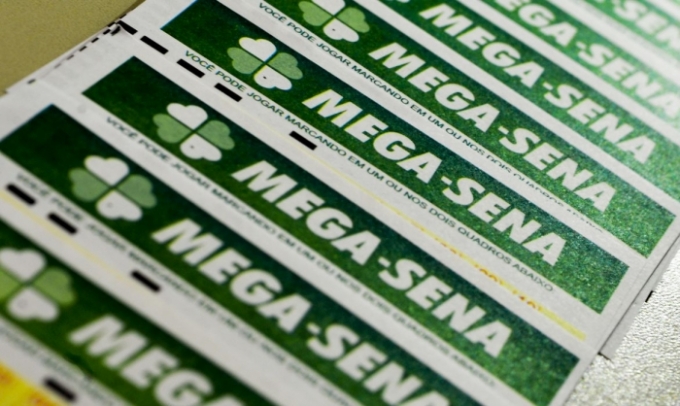 Mega-Sena: ninguém acerta, e prêmio acumula para R$ 32 milhões
