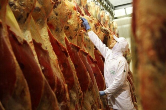 Exportação de carne bovina do Brasil cai 3,8% no semestre