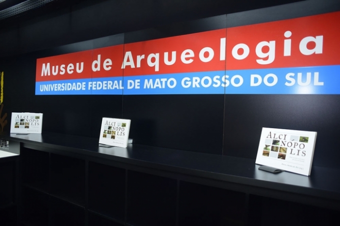 Baixe aqui o livro em PDF: A Arte Rupestre é um tesouro ancestral. Baixe aqui o livro em PDF: A Arte Rupestre é um tesouro ancestral.