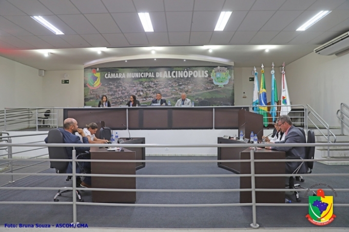 Câmara de Alcinópolis aprovou abertura de CPI contra vereadora Rosangela