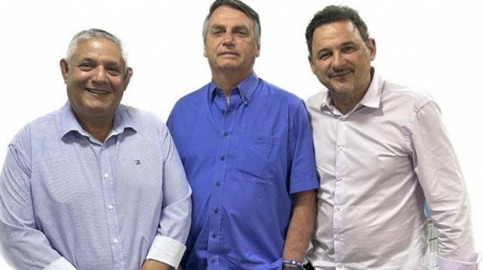Ex-Prefeito de Costa Rica, Waldeli se reúne com ex-presidente Jair Bolsonar