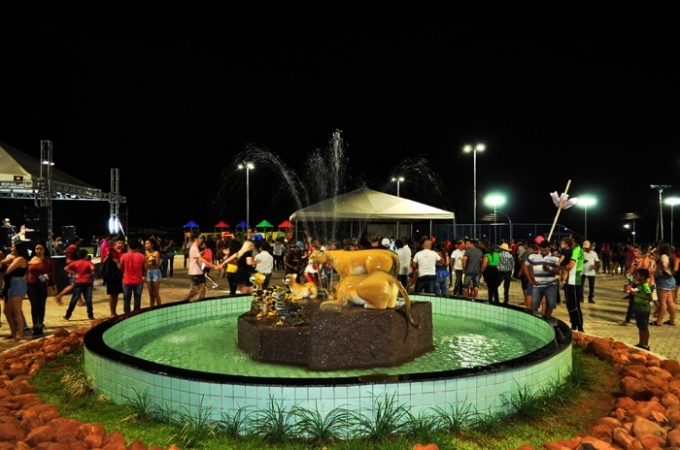 Prefeitura de Alcinópolis inaugura Área de Lazer “Adevina Crisóstomo” no Jardim Bom Sucesso. Prefeitura de Alcinópolis inaugura Área de Lazer “Adevina Crisóstomo” no Jardim Bom Sucesso.