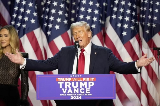 Trump anuncia vitória, diz que fechará fronteiras e promete virada nos EUA Trump anuncia vitória, diz que fechará fronteiras e promete virada nos EUA