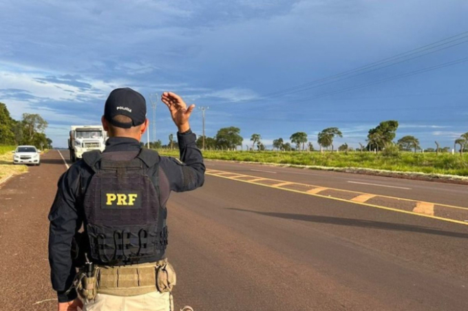 Fake news: PRF alerta que novo concurso divulgado é falso Fake news: PRF alerta que novo concurso divulgado é falso
