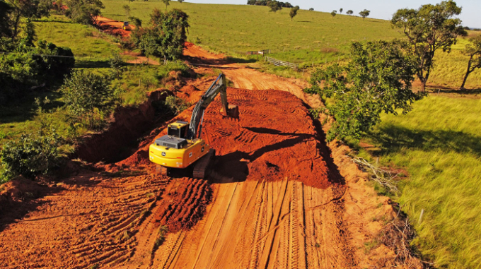 Empresa avança em obra essencial para escoamemento da produção em Figueirão (MS) Empresa avança em obra essencial para escoamemento da produção em Figueirão (MS)