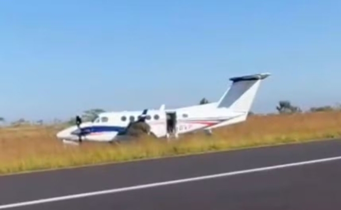Avião com Rionegro & Solimões faz pouso forçado e sai da pista em aeroporto no interior de SP Avião com Rionegro & Solimões faz pouso forçado e sai da pista em aeroporto no interior de SP