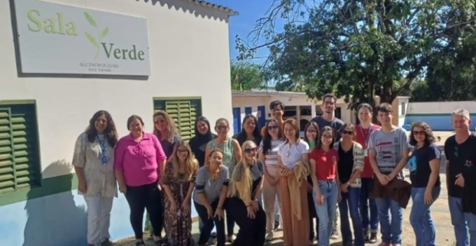 UFMS e SEMDEMA discutem produção de fitocosméticos a partir do cerrado sul-mato-grossense, em Alcinópolis UFMS e SEMDEMA discutem produção de fitocosméticos a partir do cerrado sul-mato-grossense, em Alcinópolis