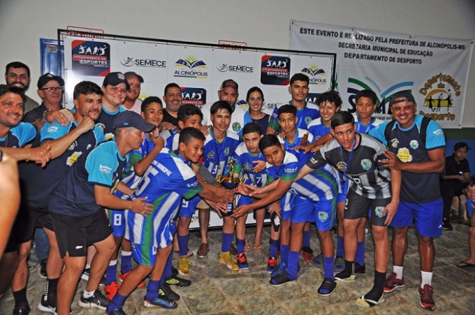 Departamento de Esporte de Alcinópolis realiza 1º Torneio de Futebol Society com sucesso Departamento de Esporte de Alcinópolis realiza 1º Torneio de Futebol Society com sucesso