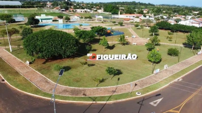 Prefeitura de Figueirão cede área à Sanesul para implantação de Estação Elevatória de Esgoto Prefeitura de Figueirão cede área à Sanesul para implantação de Estação Elevatória de Esgoto
