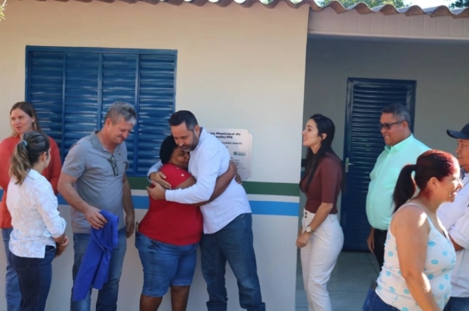 Programa Habitacional de Reforma e Ampliação “Ampliando Sonhos IV” - Transformando Vidas e Sonhos. Programa Habitacional de Reforma e Ampliação “Ampliando Sonhos IV” - Transformando Vidas e Sonhos.