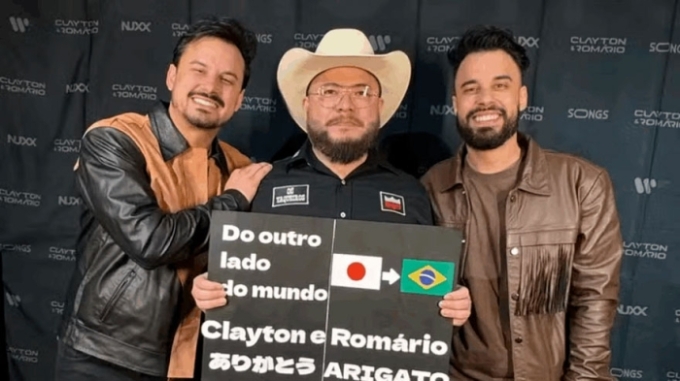 Japonês viaja de Tóquio a Barretos para ver dupla sertaneja goiana na Festa do Peão Japonês viaja de Tóquio a Barretos para ver dupla sertaneja goiana na Festa do Peão