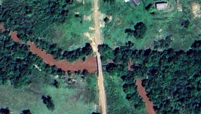 INTERDITADA: Ponte sobre Rio Jaurizinho, fazenda do Mirassol em Figueirão