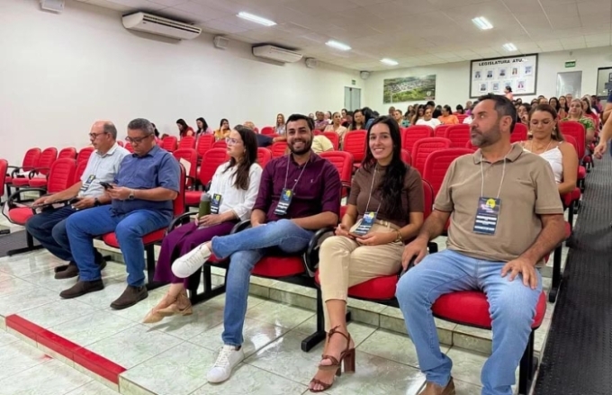 Alcinópolis realizou a 1ª Conferência Municipal para a Elaboração do Plano Municipal de Saúde Alcinópolis realizou a 1ª Conferência Municipal para a Elaboração do Plano Municipal de Saúde