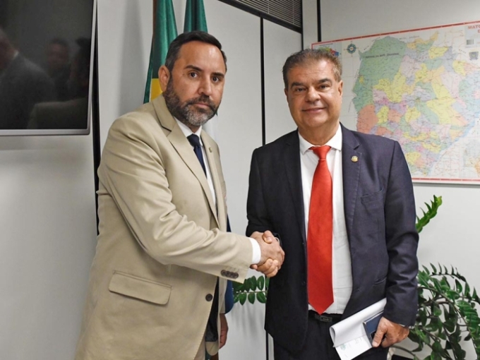 Executivo e Legislativo de Alcinópolis seguem em Brasília em busca de novos investimentos para o município Executivo e Legislativo de Alcinópolis seguem em Brasília em busca de novos investimentos para o município