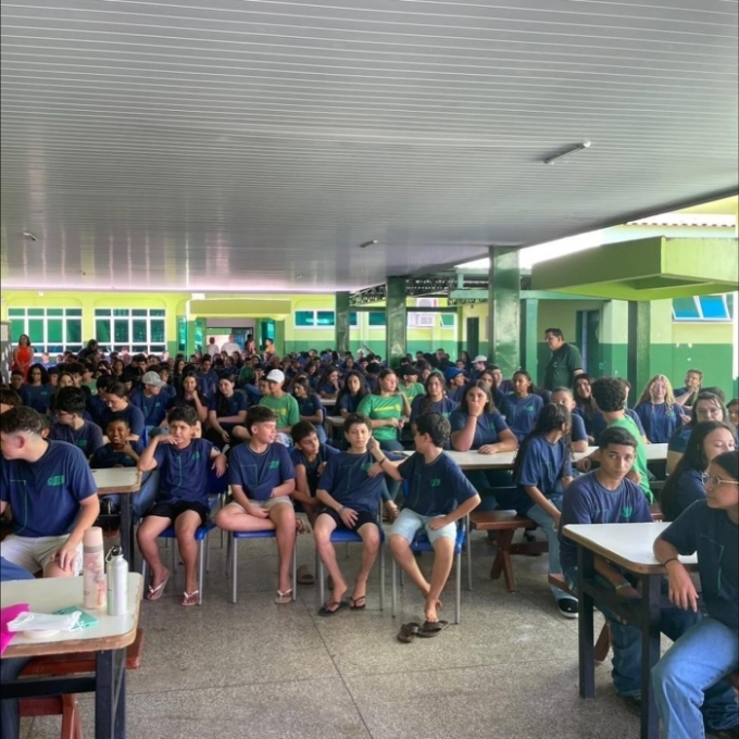 Alcinópolis: Saúde e Educação: Juntas pelo Conhecimento e pela Conscientiza Alcinópolis: Saúde e Educação: Juntas pelo Conhecimento e pela Conscientiza