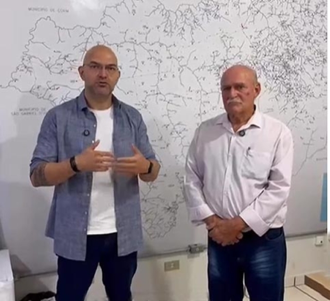 Educação em Foco: Visita do Secretário Estadual de Educação em Figueirão Educação em Foco: Visita do Secretário Estadual de Educação em Figueirão