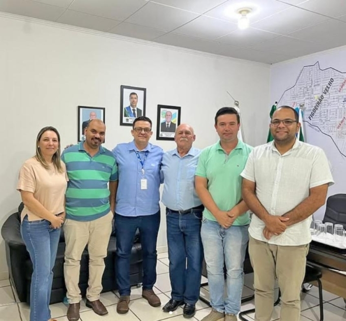 Prefeito de Figueirão recebe em gabinete visita técnica do SENAI