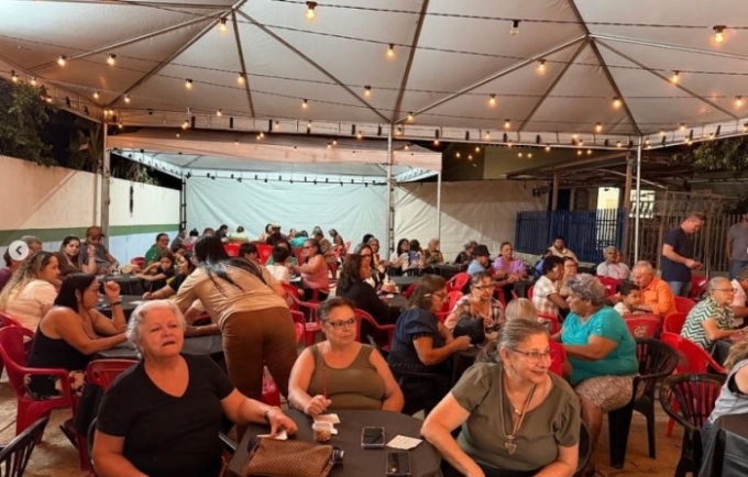 Primeira Seresta da Terceira Idade anima a II Semana Municipal de Cultura e Arqueologia em Alcinópolis