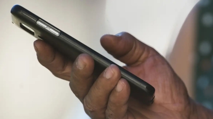 Eleitores são multados em R$ 15 mil por divulgar montagem com IA contra ex-prefeita de MS