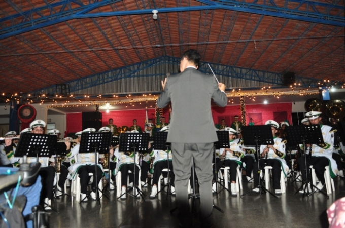 Alcinópolis realiza 1ª Cantada de Natal com apresentações da Banda Municipal e Coral da UCDB