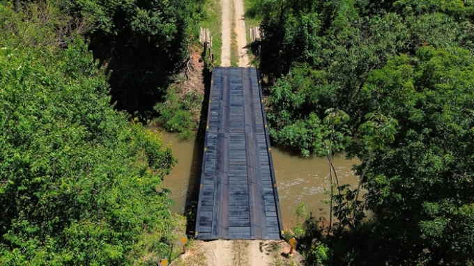 Prefeitura de Figueirão entrega mais uma ponte de madeira reformada