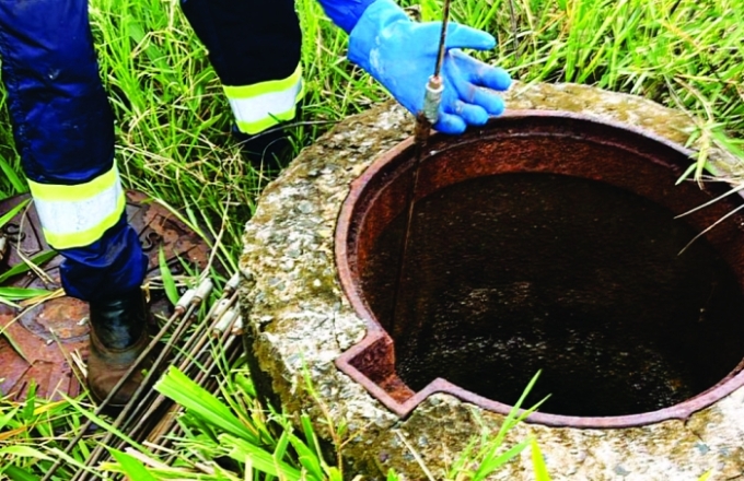 Com menos de 1h00, a Sanesul de Alcinópolis resolve problema de tampa de bueiro.