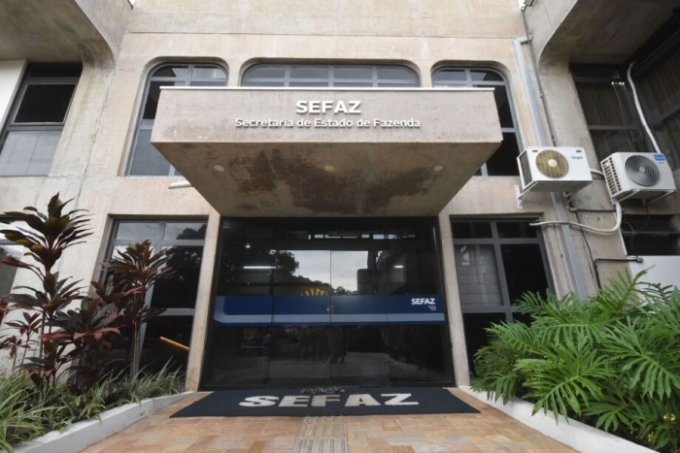 Governo do Estado estabelece teto de gastos e pode frear investimentos se receita cair