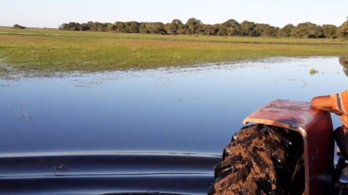 Funcionário de fazenda desaparece no meio do Pantanal de MS e só trator é encontrado
