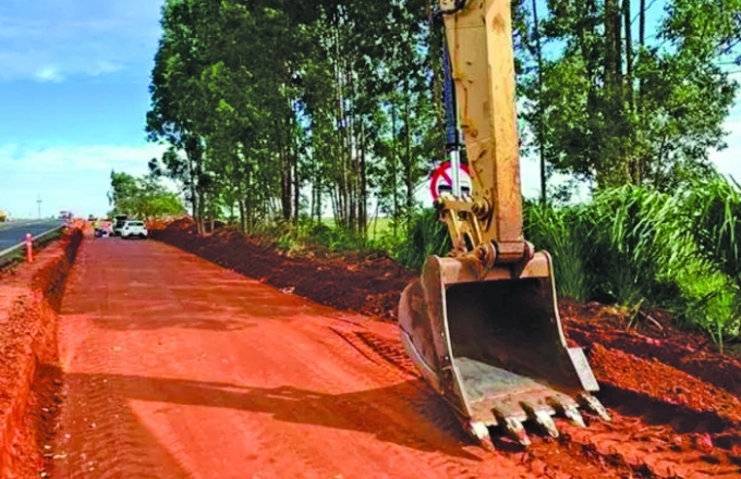 Trecho da MS-306 passa por ampliação para melhorar circulação de veículos