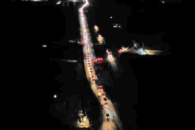 Fãs levam quase cinco horas para deixar show do Guns N' Roses