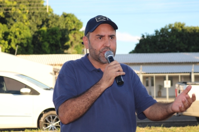 Novo britador móvel garante avanços na infraestrutura de Alcinópolis