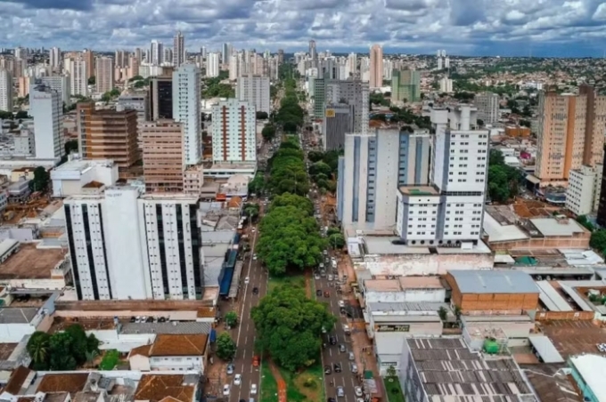 Virar à esquerda na Afonso Pena dá multa a partir de segunda em Campo Grande; veja ruas proibidas