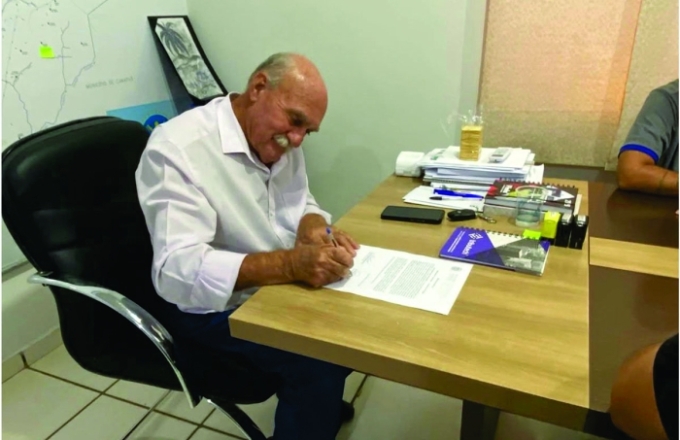 Prefeitura de Figueirão contrata empresa para manutenção da iluminação pública