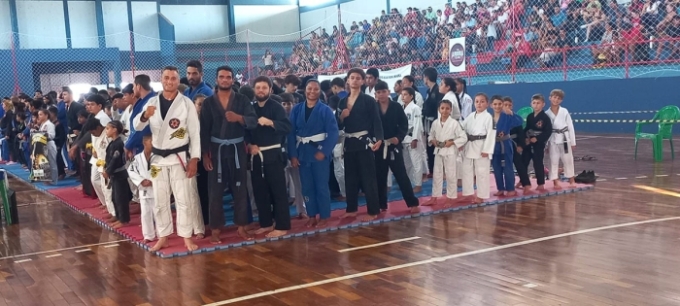 Atletas de Alcinópolis Brilham no 3º Open Coxim de Jiu-Jítsu