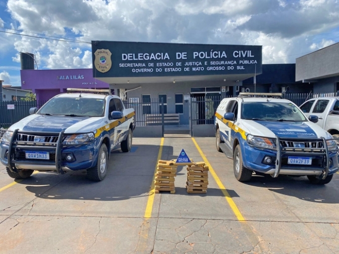Polícia Militar de Costa Rica apreende quase 50 kg de maconha dentro da cidade