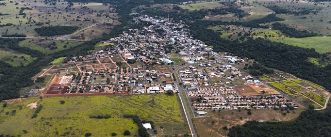 Prefeitura de Figueirão inicia fiscalização de terrenos baldios e reforça combate a riscos urbanos