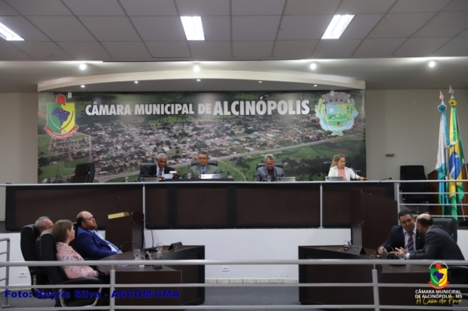 Vereadores aprovam por unanimidade Projeto de Lei em Sessão Extraordinária