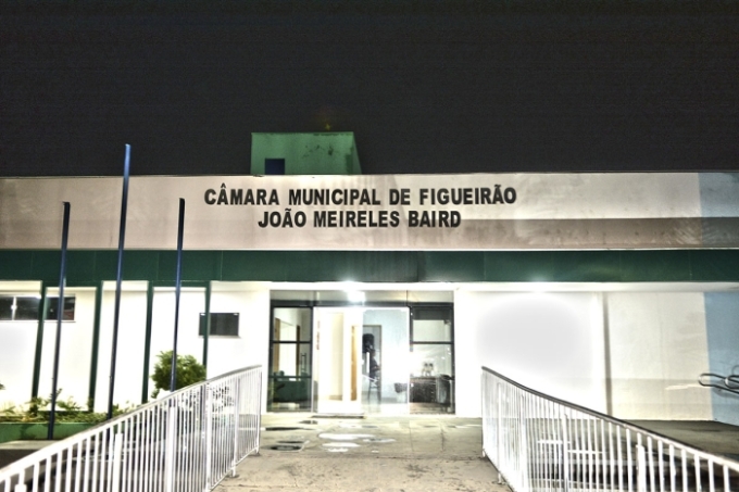 Na última sessão os Vereadores (as) de Figueirão apresentaram indicações ao executivo