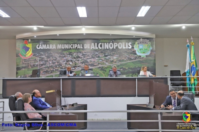 Câmara Municipal de Alcinópolis aprova projetos voltados ao Governo Digital e aprecia matérias de interesse social