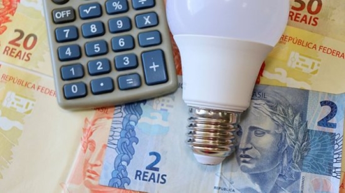Programa que pode reduzir conta de luz em até 20% poderá beneficiar moradores de Alcinópolis e Figueirão