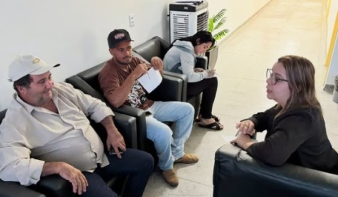 Trabalhadores da Coopercal participam de ação de saúde em Alcinópolis