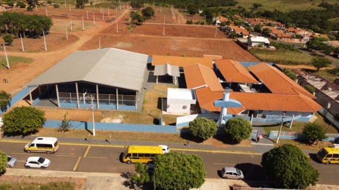 Figueirão recompõe comissão que vai conduzir escolha de diretores da rede municipal