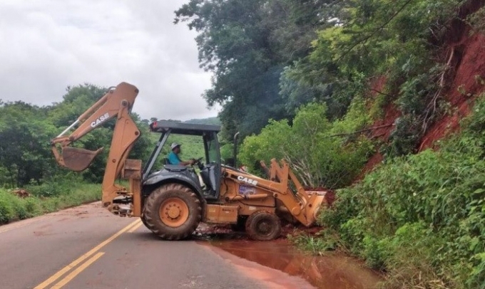 Chuvas deixam 45 mil desalojados e 6,6 mil desabrigados em Minas.