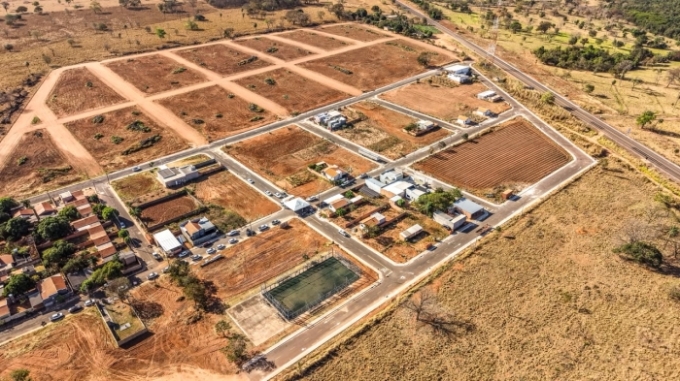 Prefeito Weliton Guimarães entregou obras de R$ 2,8 milhões em infraestrutura urbana