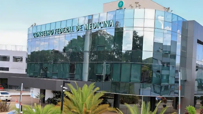Justiça derruba norma que permite a dentista fazer harmonização facial