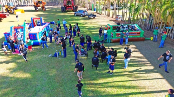 Agropecuária AXM promove tarde especial para 120 alunos da APAE de Chapadão do Sul