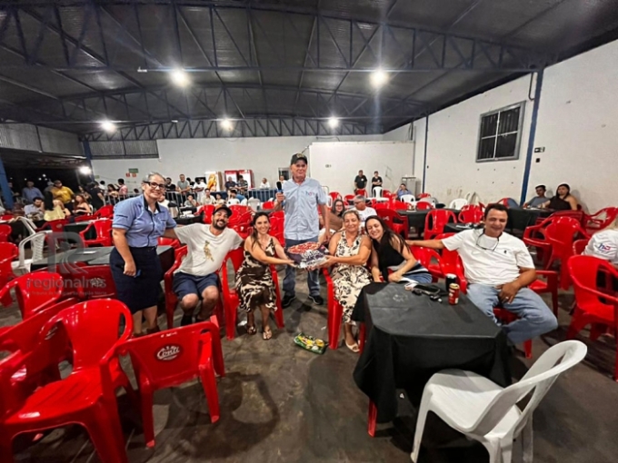 Pizza é arrematada por R$ 2 mil e emociona público no 13º Leilão Direito de Viver em Alcinópolis